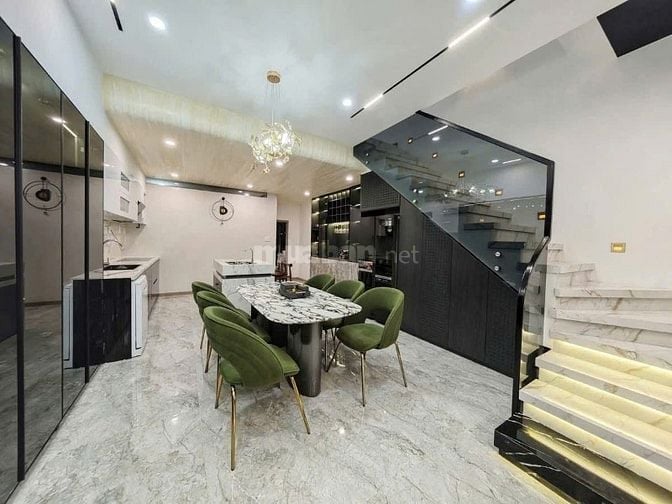 MẶT TIỀN HUỲNH VĂN NGHỆ - GÒ VẤP CHỈ 5.2 TỶ SẴN HĐ THUÊ 35 TRIỆU SHR