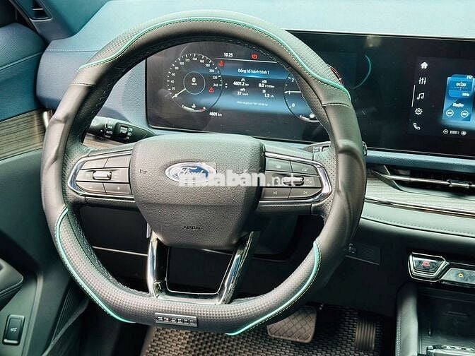 Ford Territory 2025 Titanium X 1.5 AT - 4600 km