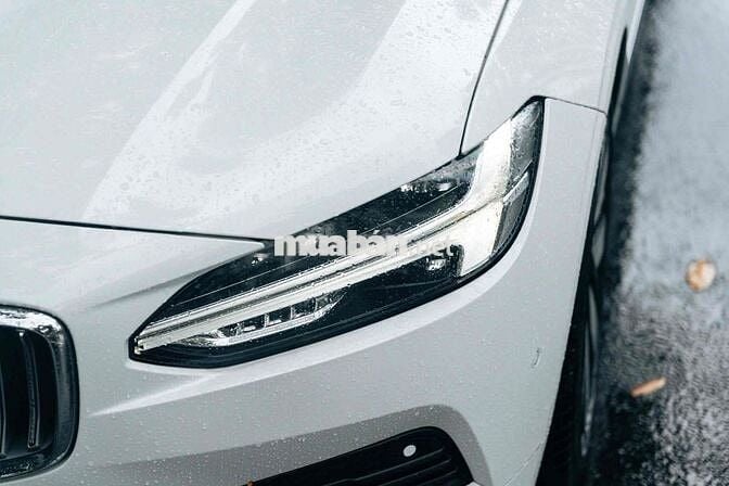 Volvo S90 2024 LWB Ultimate Recharge T8 AWD - 4000