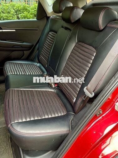 Kia Sonet 2023 Premium 1.5 AT - 35000 km
