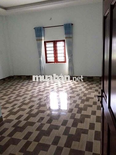 Cho thuê nhà 1 trệt 2 lầu gần Trung Tâm Hành Chính Dĩ An