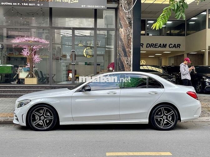 Mercedes C300 AMG 2021 - 1 chủ từ đầu