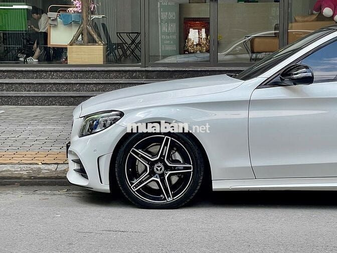 Mercedes C300 AMG 2021 - 1 chủ từ đầu