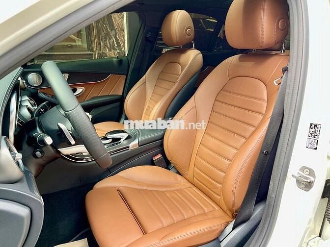 Mercedes C300 AMG 2021 - 1 chủ từ đầu