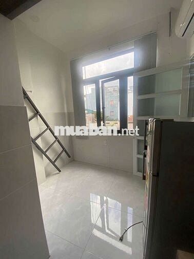 Phòng trọ 20m2 có gác đường Bùi Đình Túy,Q,Bình Thạnh