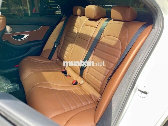 Mercedes C300 AMG 2021 - 1 chủ từ đầu