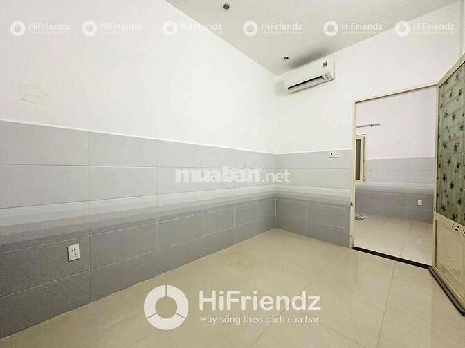 HÓT HÓT 2PN Ở THẠCH LAM_LUỸ BÁN BÍCH_GIÁP Q10,Q11_SẴN MÁY LẠNH