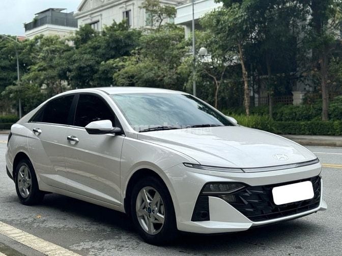 Cần bán Hyundai Acent 1.5AT (đặc biệt) mode 2025 mới khét