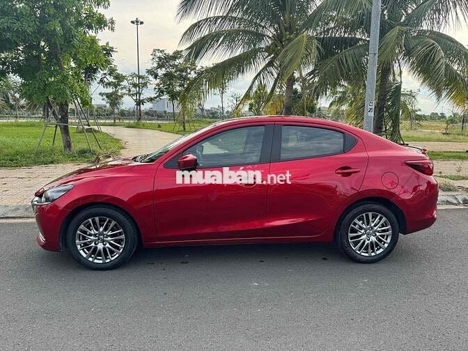 Mazda 2 2021 phiên bản đủ