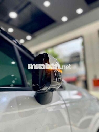 Kia Carnival 2022 2.2D Premium 8 chỗ Cực đẹp