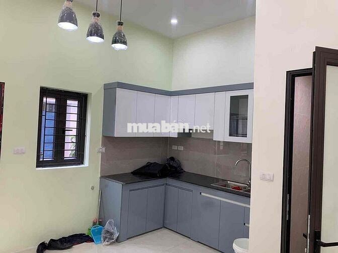 Hot! Vũ Tông Phan, 30m ra mặt phố, ngõ 2,5m, ngõ thông, nhà đẹp. 8 tỷ
