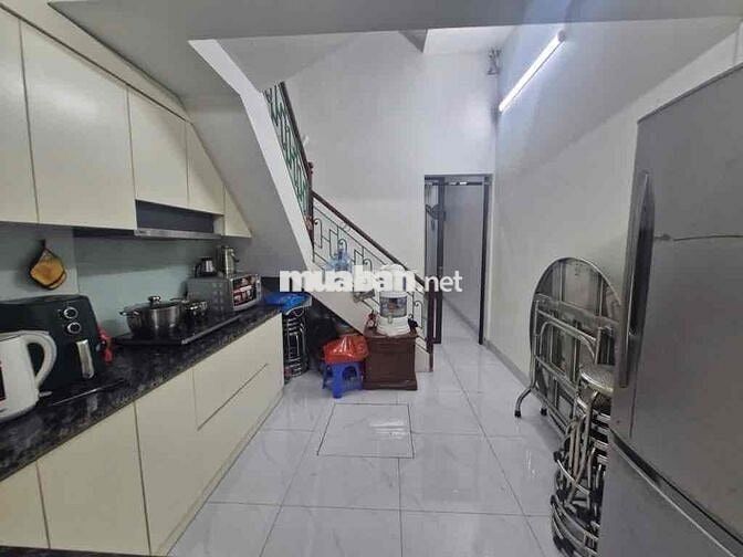 Hiếm! Bán Nhà Mặt Phố Lương Văn Can – Bồ Hoả – Ngõ Thông – Ô Tô Đỗ Cửa