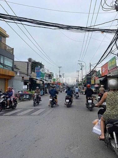 Dãy trọ (7mx30m) ngay khu công nghiệp Tân Tạo,thu nhập 30tr/tháng,1tỷ2
