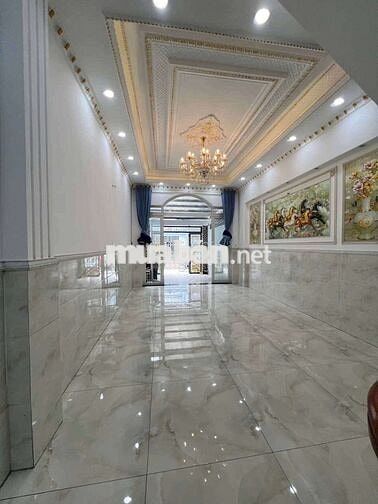 Cần bán Nhà mt kinh doanh đa ngành nghề khu đang phát triển mạnh