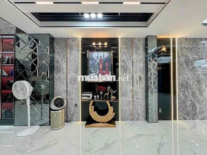 SIÊU PHẨM!!! NHÀ MỚI NHÀ BÈ, DỌN VÀO Ở NGAY, 4 TẦNG, THANG MÁY TRONG N