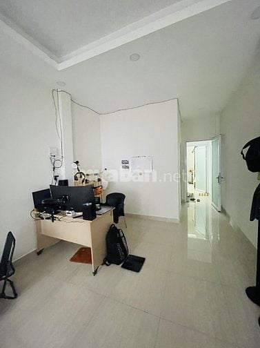 Bán nhà CMT8 P5 Q.Tân Bình, ô tô ngủ trong nhà, 3,5m x 17,5m - 8,6 tỉ