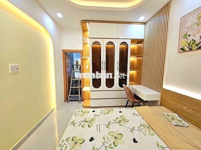 Cực Hiếm! Bán Gấp Nhà MTKD 2 Tầng 40m2- Ngay Phan Đăng Lưu- Nhỉnh 6 tỷ