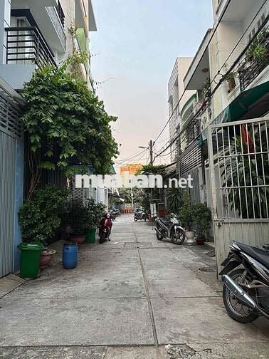 5.8 Tỷ, bán nhà HXH hẻm 305/ Lê Văn Quới, 3 tầng, 4 PN, sổ riêng
