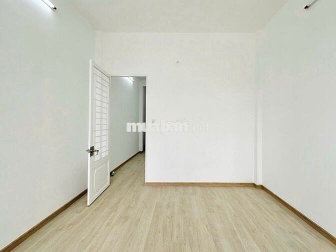 HXHTHẲNG 1 TRỤC - 52M2 - NGUYỄN XÍ, BT - 3 TẦNG BTCT - NHỈN 8.x T.Ỷ