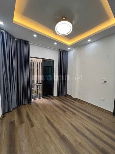 Bán nhà 4 tầng ngõ Thông Phong – Đống Đa