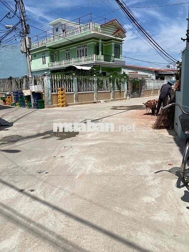 Chính chủ Bán  Đất có sổ 200m2 khu Quan Châu , Đất thổ cư, sạch đẹp