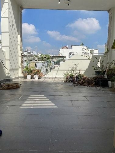 ⭐️Nhà 3 Lầu DT:4,4x14m đẹp Cao cấp hẻm Nguyễn Đình Chính, P15.