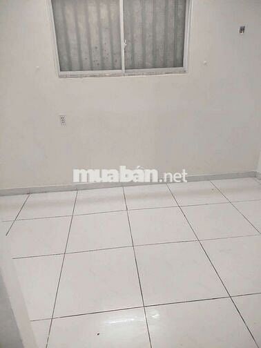 Nhà nguyên căn, 3PN,2Wc, đường Nguyễn Thị kiểu