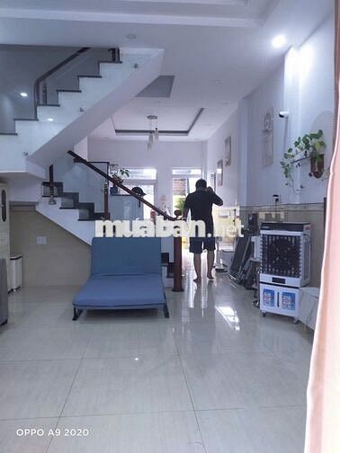 Chính chủ cho thuê nhà DT:4,3x15 giá 14tr/thg, 3lầu ,HBP,TĐ