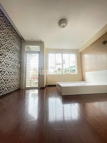 ⭐️Nhà 3 Lầu DT:4,4x14m đẹp Cao cấp hẻm Nguyễn Đình Chính, P15.