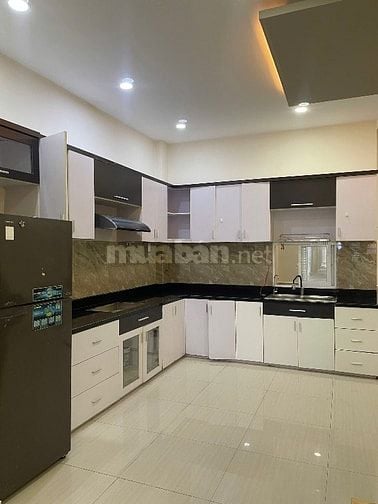 ⭐️Nhà 3 Lầu DT:4,4x14m đẹp Cao cấp hẻm Nguyễn Đình Chính, P15.