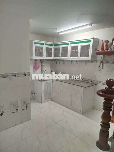 Nhà nguyên căn, 3PN,2Wc, đường Nguyễn Thị kiểu