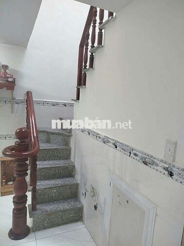 Nhà nguyên căn, 3PN,2Wc, đường Nguyễn Thị kiểu