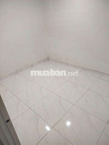 Nhà nguyên căn, 3PN,2Wc, đường Nguyễn Thị kiểu