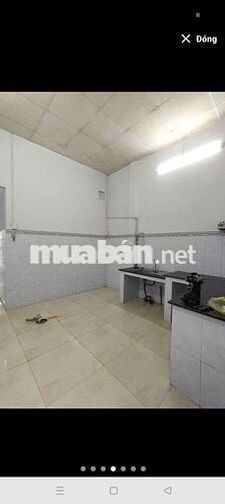 Cho thuê nhà cấp 4 61m2 hẻm 3m 128 Bùi Minh Trực 2pn kế chợ PTH