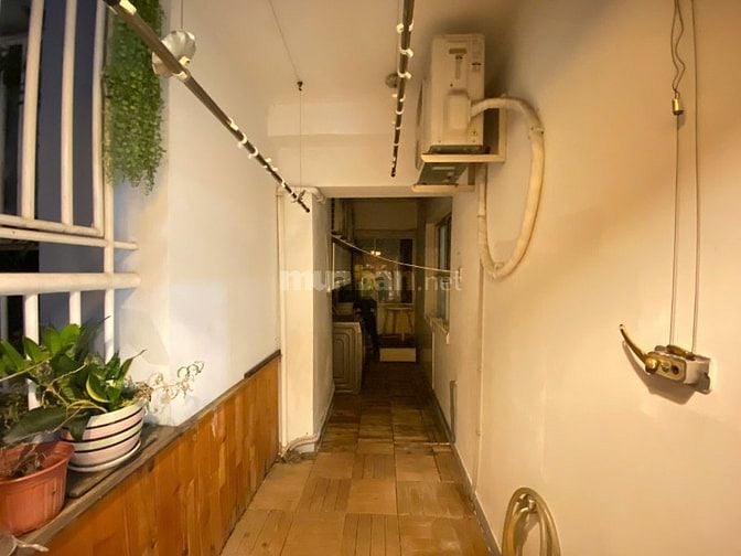 Bán Căn Hộ Bàu Cát II - Chính Chủ, Tầng Cao, Nhà Mới Đẹp, Giá 2.7 Tỷ