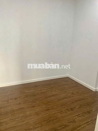 Cho Thuê Căn 2PN 2WC Bcons City sát Làng Đại Học Tháp view phố đi bộ