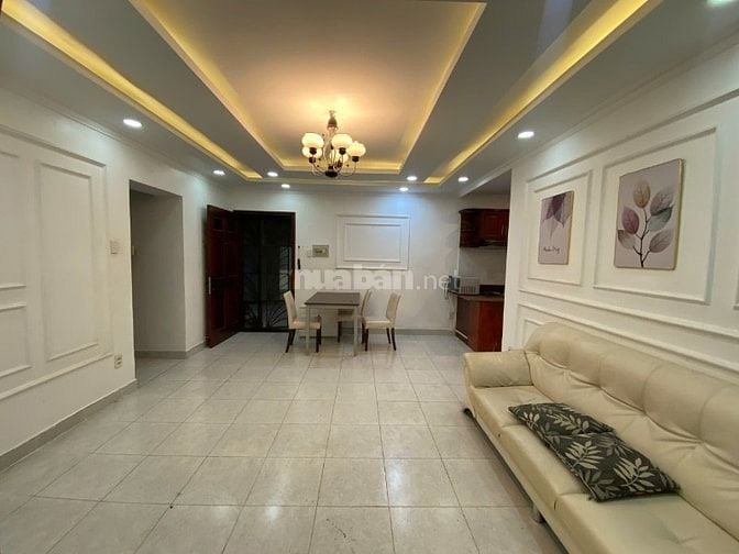 Bán Căn Hộ Bàu Cát II - Chính Chủ, Tầng Cao, Nhà Mới Đẹp, Giá 2.7 Tỷ