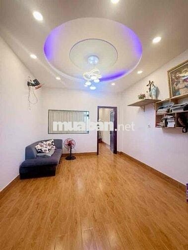 Nhà Đẹp 3 Tầng — 100m2 Tân Kỳ Tân Quý (5mx20m) Hướng Nam Đường 6m