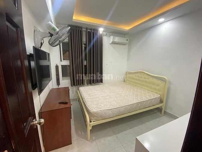 Bán Căn Hộ Bàu Cát II - Chính Chủ, Tầng Cao, Nhà Mới Đẹp, Giá 2.7 Tỷ