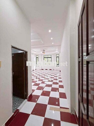 Cho thuê nhà mặt tiền Võ Văn Kiệt, Bình Thuỷ, Cần Thơ