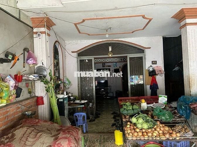 NHÀ CẤP 4 MẶT TIỀN CHỢ 168M2 ĐƯỜNG ĐĂNG THÚC VỊNH HUYỆN HÓC MÔN.