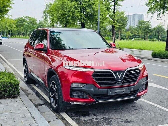 VinFast Lux SA2.0 2020 2.0 AT - 70000 km