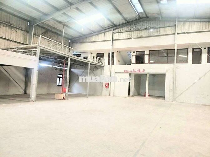 CHO  THUÊ  KHO  XƯỞNG (1600m2)  XÃ PHẠM VĂN HAI. BÌNH  CHÁNH