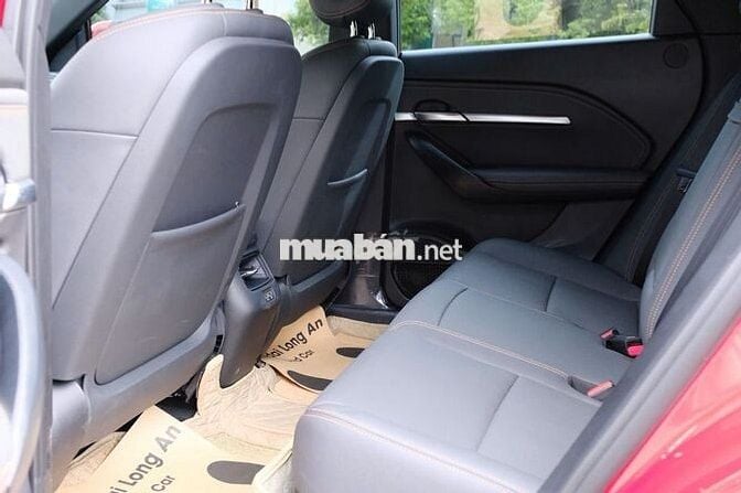 VinFast VF6 Plus 2025 - 11000 km