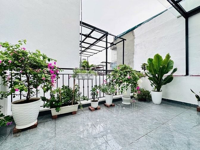 MẶT NGÕ THÔNG – GẦN PHỐ – TIỆN ÍCH BỦA VÂY - TT BA ĐÌNH - HOÀNG HOA TH