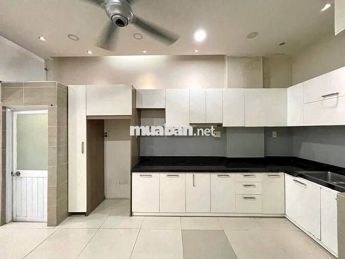 Chính chủ bán nhà 1 trệt 1 lầu 67m2/1ty350 2PN, 2WC Tân Kim Cần Giuộc