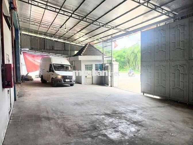 CHO  THUÊ  KHO  XƯỞNG (1600m2)  XÃ PHẠM VĂN HAI. BÌNH  CHÁNH