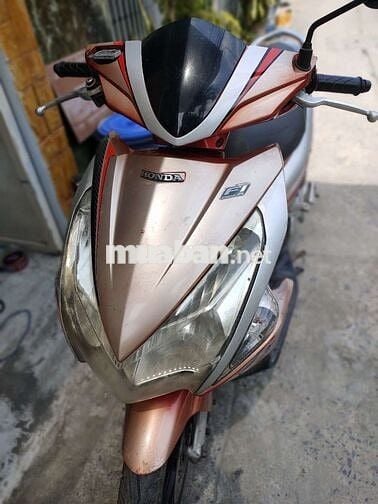 Mình muốn bán xe Airblade