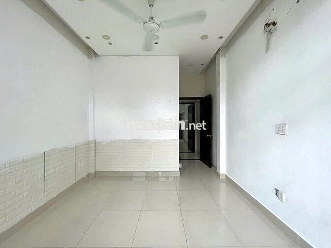 Chính chủ bán nhà 1 trệt 1 lầu 67m2/1ty350 2PN, 2WC Tân Kim Cần Giuộc