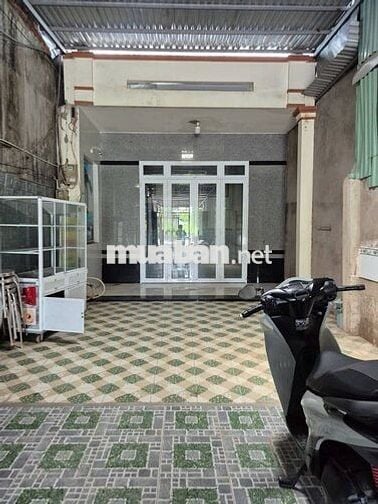 Cần bán gấp căn nhà ở 1/ đường Lê Thị Lơ, Tân Hiệp 100m2 SHR giá 860tr